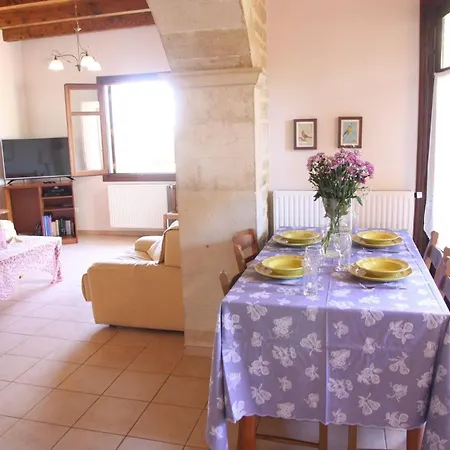 Willa Premium Rethymno 3 Bedrooms Hinaki Private Garden Private Outdoor Pool Bbq Outdoor Sitting And Dining Area *